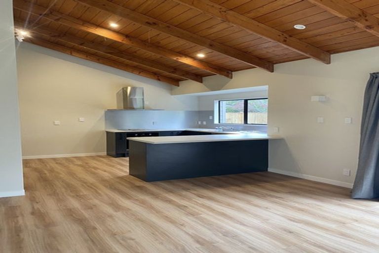 Photo of property in 378 Tararua Road, Levin, 5571