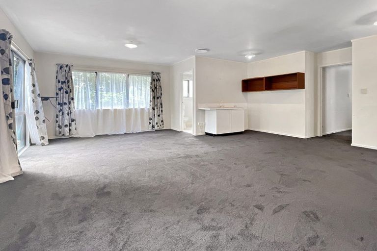 Photo of property in 19 Lowburn Place, Clover Park, Auckland, 2019