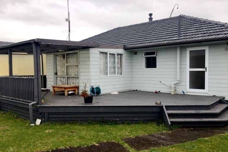 Photo of property in 641 Te Atatu Road, Te Atatu Peninsula, Auckland, 0610