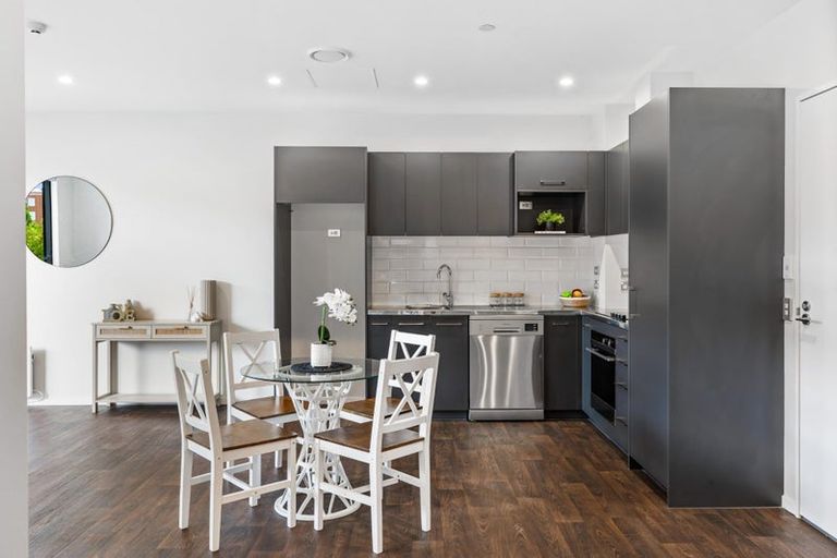 Photo of property in 3/2g Onekiritea Road, Hobsonville, Auckland, 0616