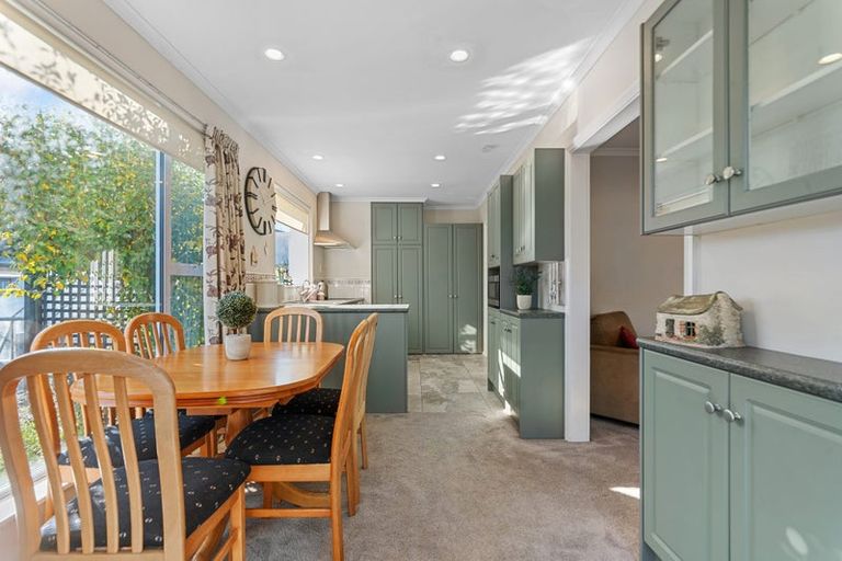 Photo of property in 12 Petries Road, Woodend, 7610