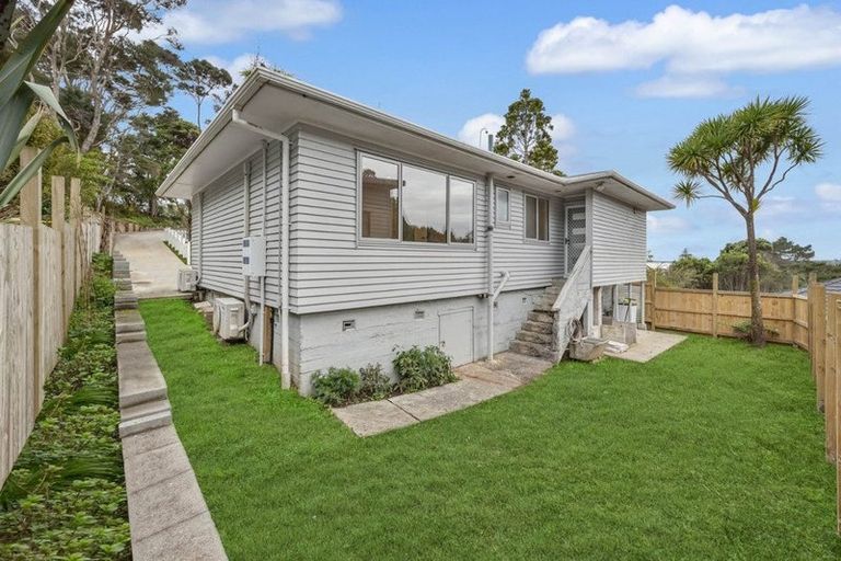 Photo of property in 33b Fairmount Road, Titirangi, Auckland, 0604