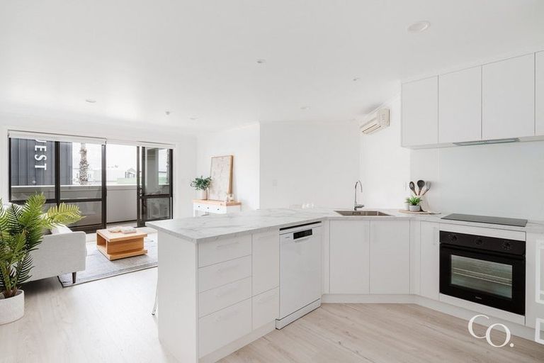 Photo of property in 5/281 Maunganui Road, Mount Maunganui, 3116