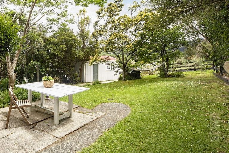 Photo of property in 4 Gow Street, Helensville, 0800