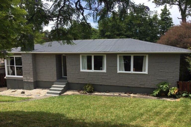 Photo of property in 5 Mcphail Street, Birkdale, Auckland, 0626