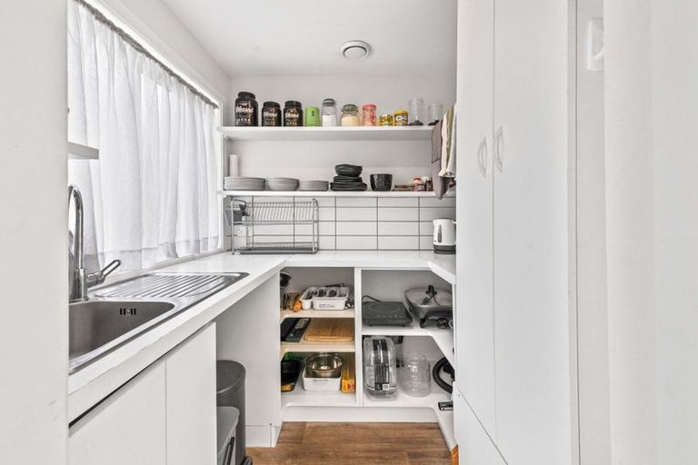 Photo of property in 1/6a Abercrombie Street, Howick, Auckland, 2014