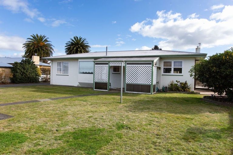Photo of property in 76 Guy Street, Dannevirke, 4930