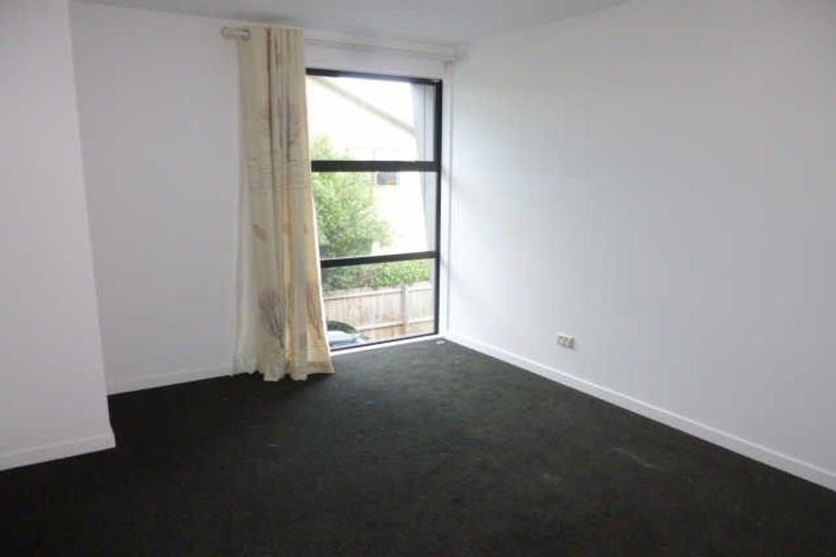 Photo of property in 2/40 Brockworth Place, Riccarton, Christchurch, 8011