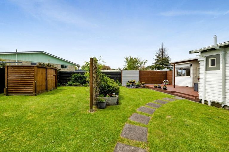 Photo of property in 336 South Road, Hawera, 4610