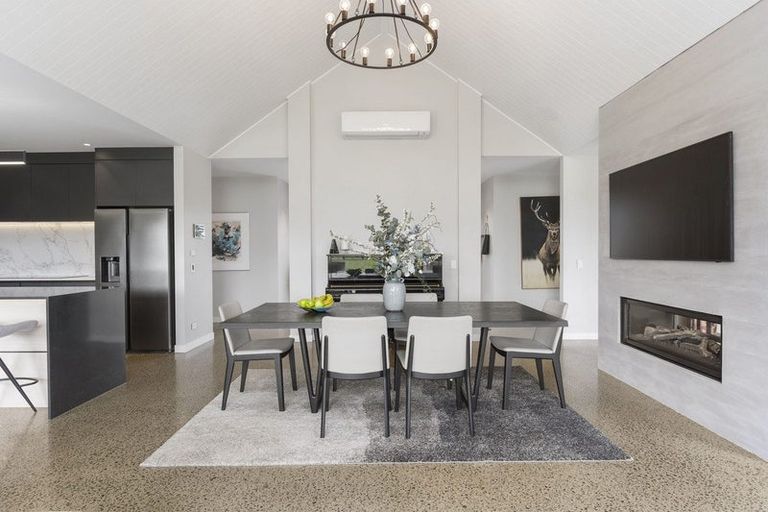 Photo of property in 5 Rossbern Lane, Clevedon, Papakura, 2585