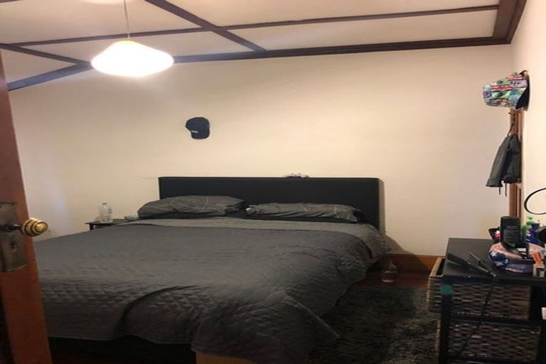 Photo of property in 8 Seaview Terrace, Bluff Hill, Napier, 4110