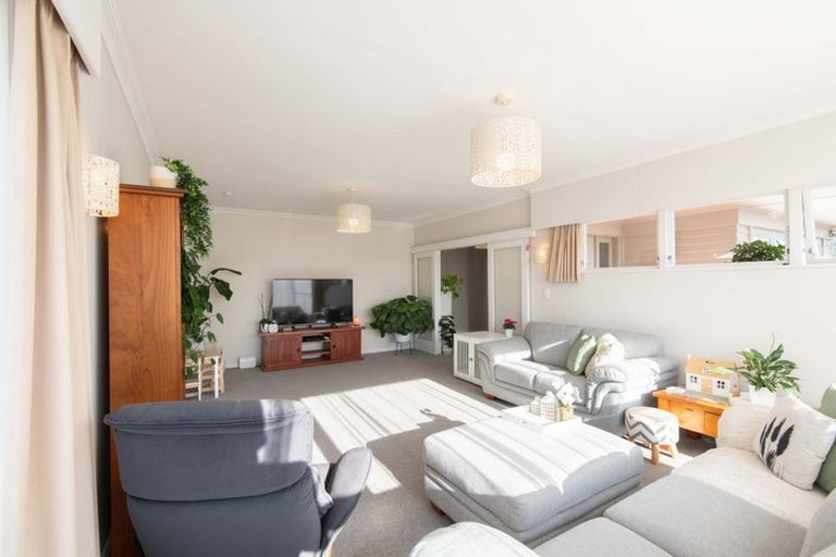 Photo of property in 19 Mckenzie Road, Owhata, Rotorua, 3010