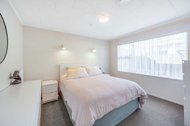 Photo of property in 1/113 Te Mata Road, Havelock North, 4130