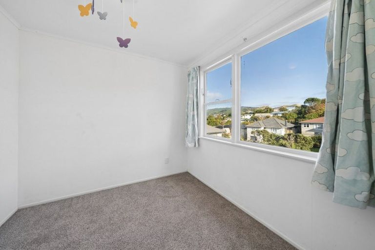 Photo of property in 1 Hallewell Crescent, Johnsonville, Wellington, 6037