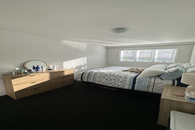 Photo of property in 1/49 Litten Road, Cockle Bay, Auckland, 2014