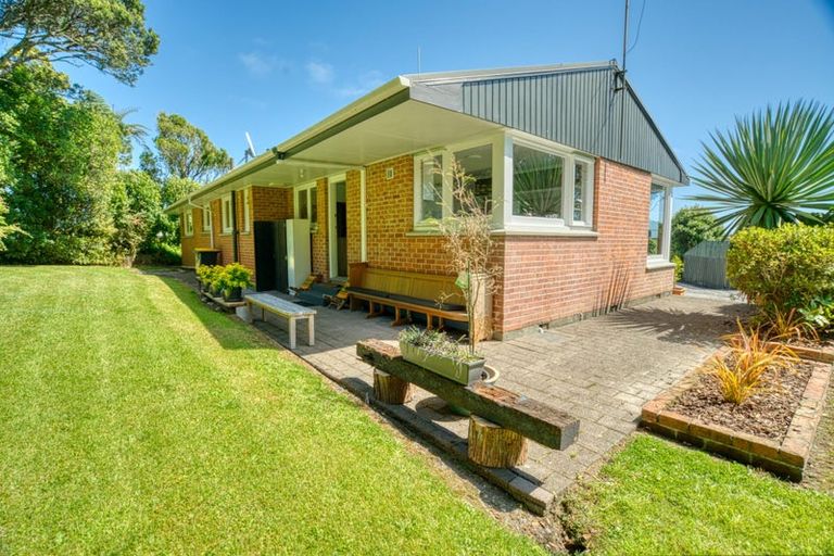 Photo of property in 37 Main South Road, Karoro, Greymouth, 7805