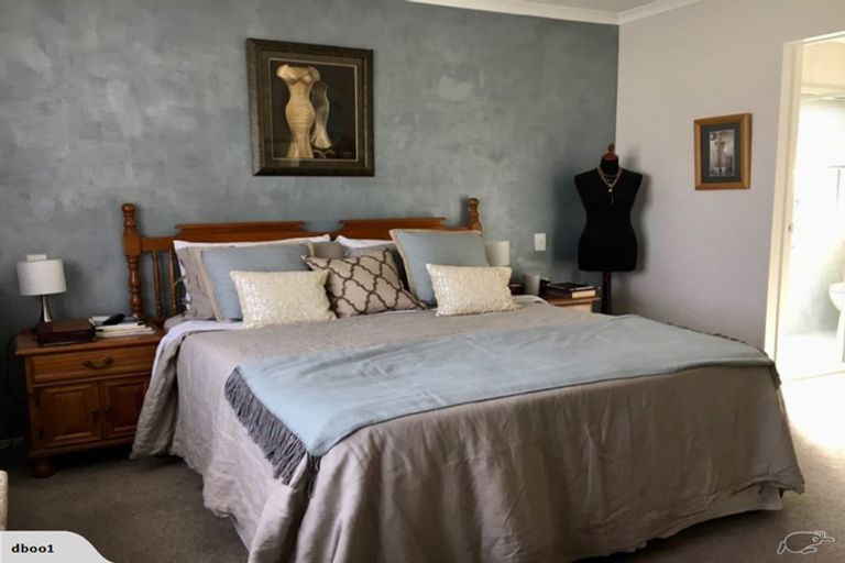 Photo of property in 29 Nganui Avenue, Takanini, 2112