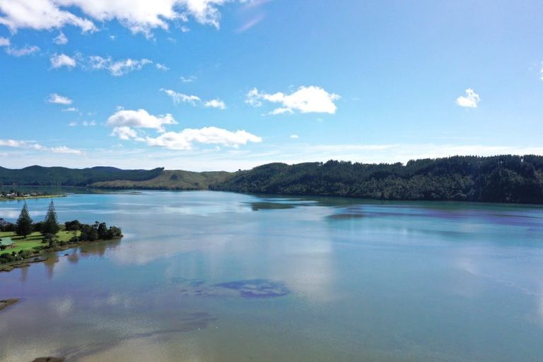 Photo of property in 126 Patiki Place, Whangamata, 3620