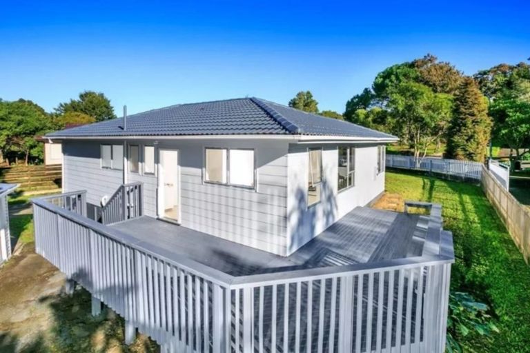 Photo of property in 15 Jayne Place, Torbay, Auckland, 0630