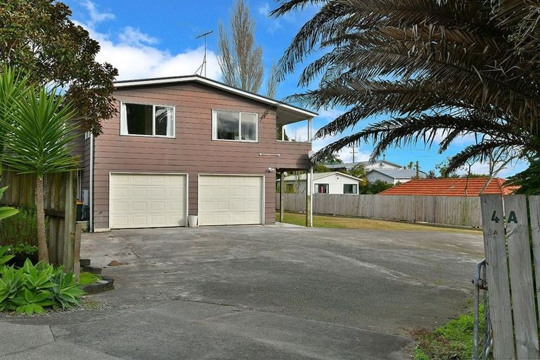 Photo of property in 4a St James Avenue, Helensville, 0800