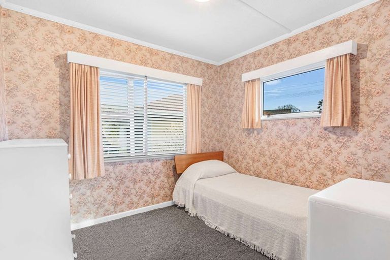 Photo of property in 15 Kea Street, Stoke, Nelson, 7011