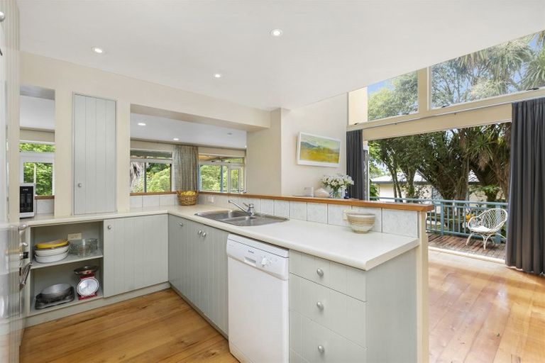 Photo of property in 53 Little John Drive, Bellevue, Tauranga, 3110