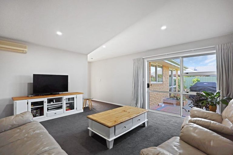 Photo of property in 15 Hight Place, Tinwald, Ashburton, 7700