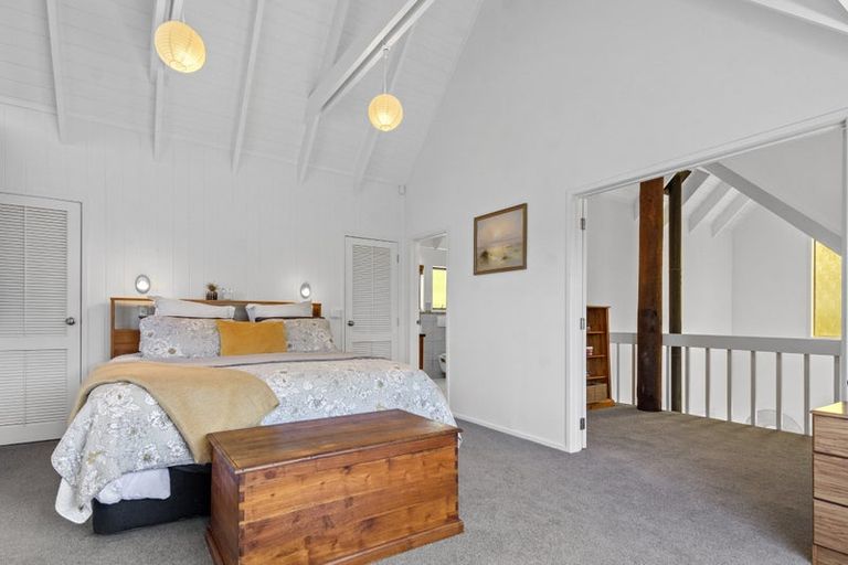 Photo of property in 89a Hebron Road, Waiake, Auckland, 0630