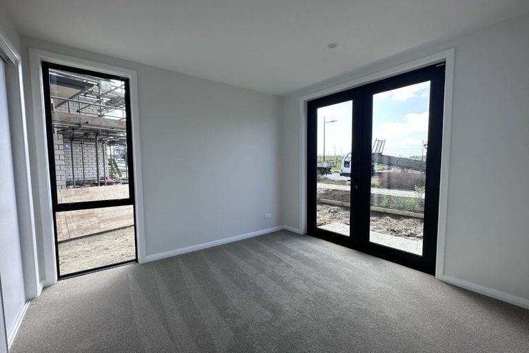 Photo of property in 3 Seagreen Avenue, Rosehill, 2113