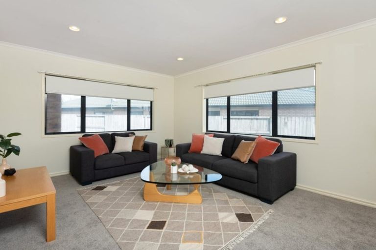 Photo of property in 35 Madeleine Terrace, Papamoa Beach, Papamoa, 3118