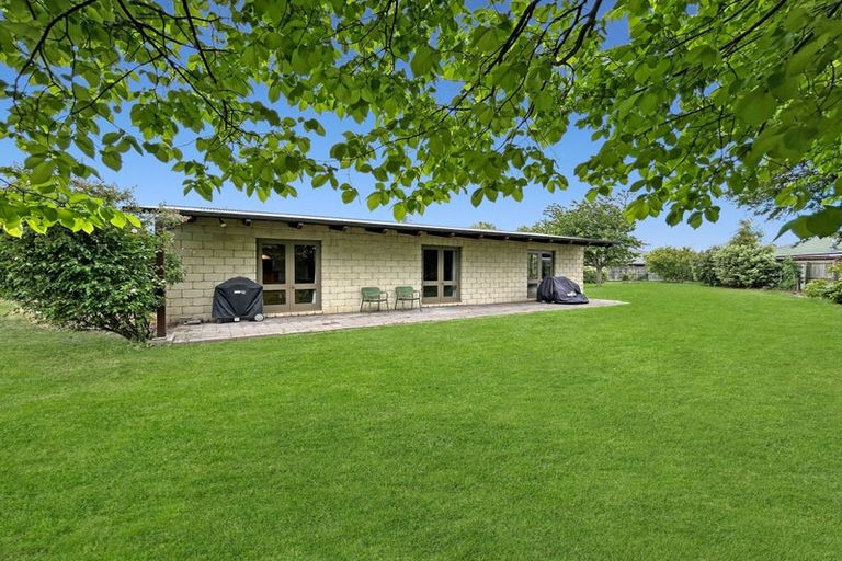 Photo of property in 21 Bowie Drive, Woodend, 7610