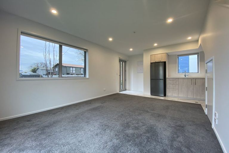Photo of property in 2/318 Armagh Street, Christchurch Central, Christchurch, 8011