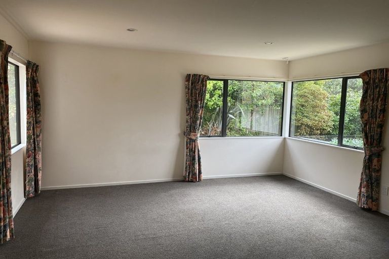 Photo of property in 20 Waverton Terrace, Churton Park, Wellington, 6037