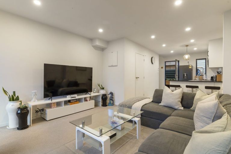 Photo of property in Rf202b, 34/18 Hewlett Road, Massey, Auckland, 0614