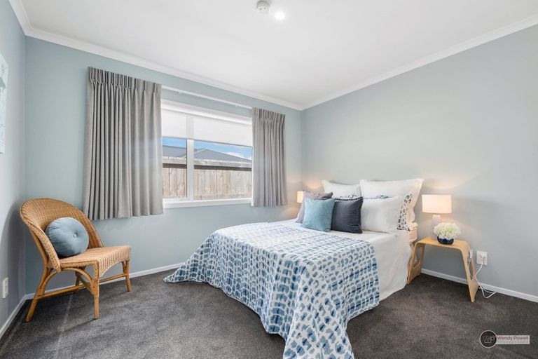Photo of property in 43 Brian Morgan Terrace, Wainuiomata, Lower Hutt, 5014