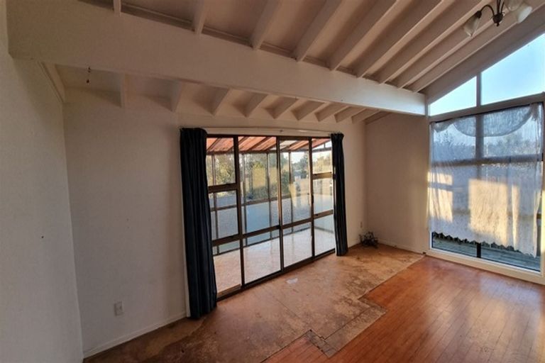 Photo of property in 25 Friesian Drive, Mangere, Auckland, 2022