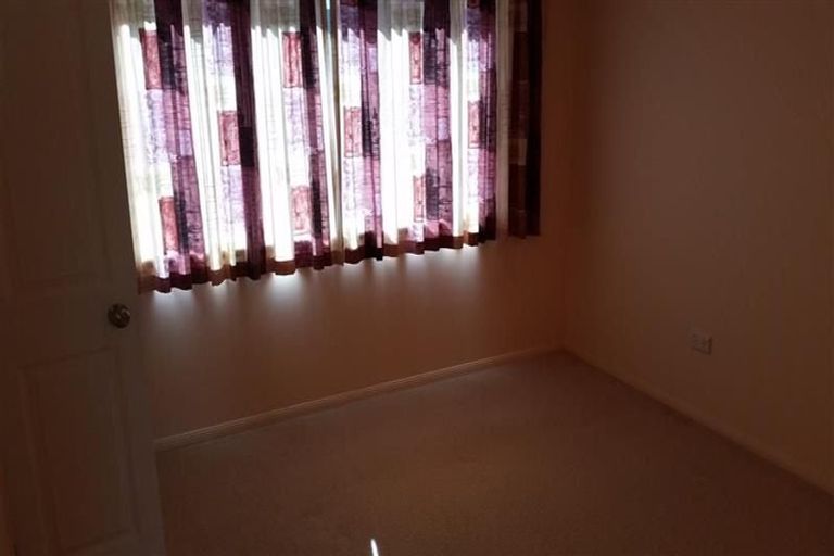 Photo of property in 213 Coronation Avenue, Welbourn, New Plymouth, 4310