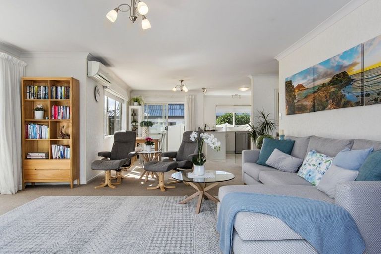 Photo of property in 2a Tekoah Place, Judea, Tauranga, 3110