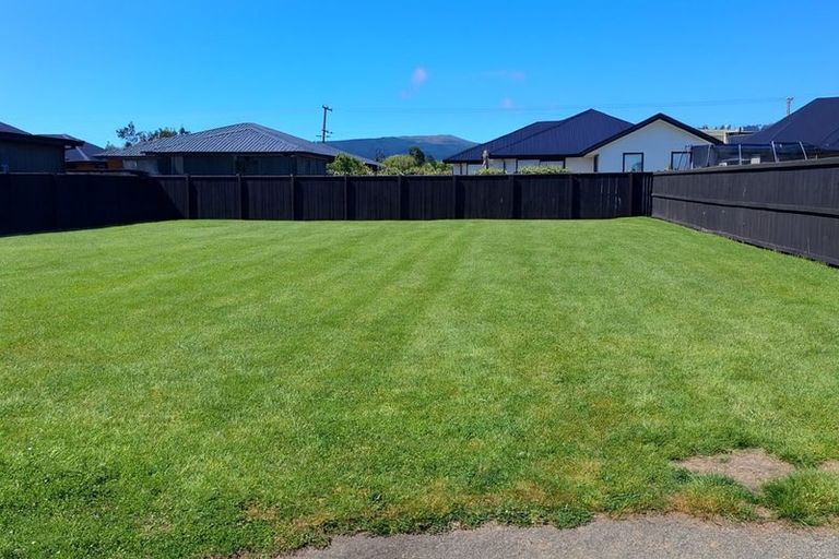 Photo of property in 233 Devonport Road, Tauranga, 3110