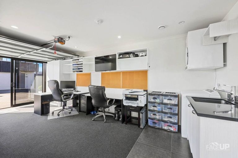 Photo of property in 17 Meteor Road, Hobsonville, Auckland, 0616