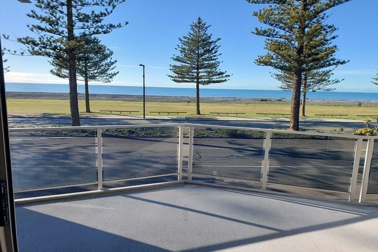 Photo of property in 599b Marine Parade, Napier South, Napier, 4110