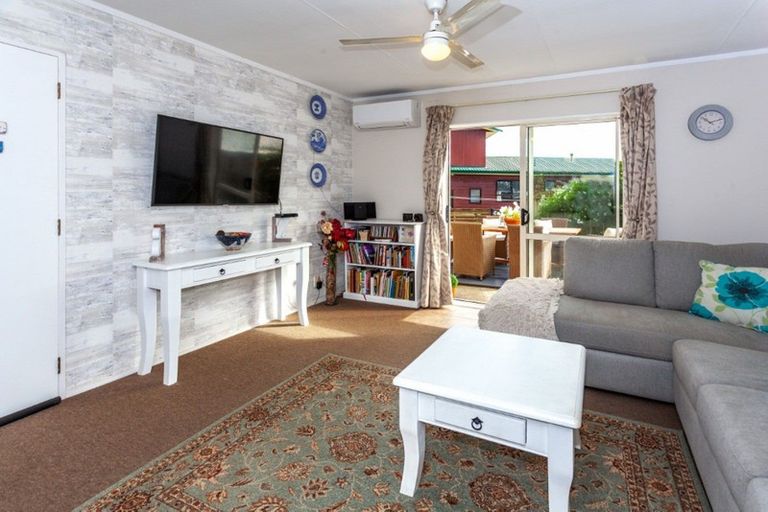 Photo of property in 105b Hilton Drive, Whangamata, 3620