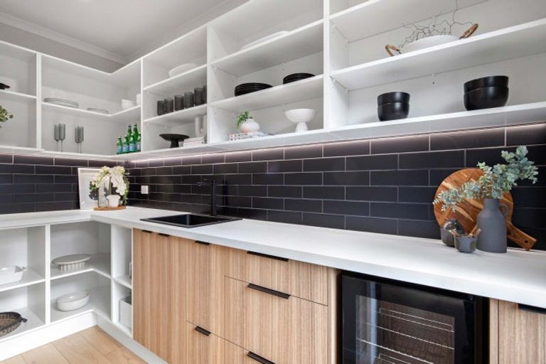 Photo of property in 37 Muster Road, Pukekohe, 2120