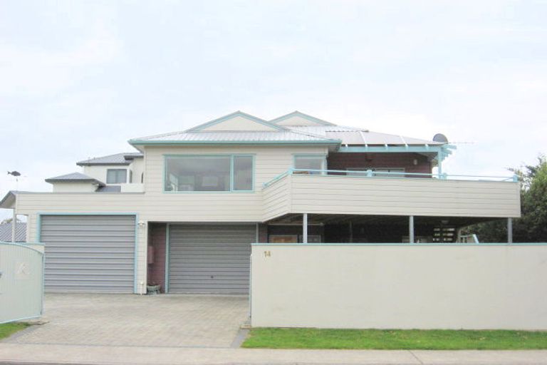 Photo of property in 14 Eyre Street, Whitianga, 3510