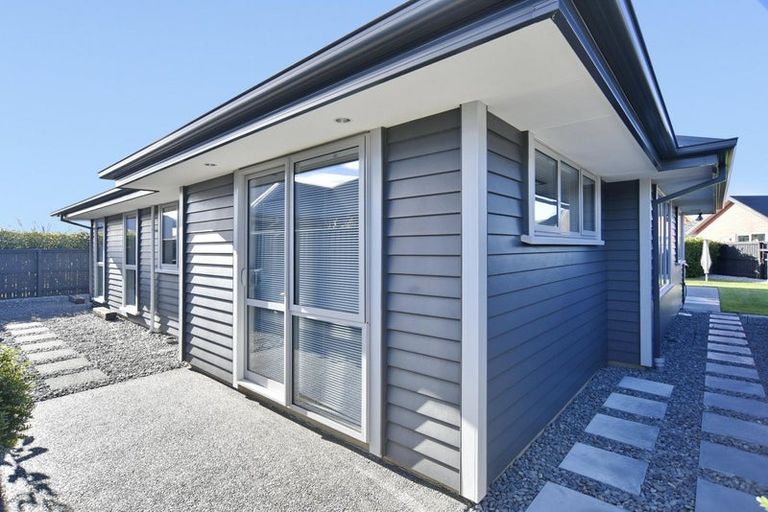 Photo of property in 26 Pimlico Place, Rangiora, 7400