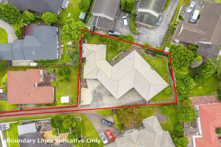 Photo of property in 66 Golfland Drive, Golflands, Auckland, 2013