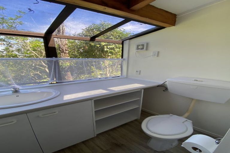 Photo of property in 177 Sandspit Road, Shelly Park, Auckland, 2014