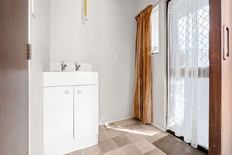 Photo of property in 2a Saint Lukes Place, Bader, Hamilton, 3206