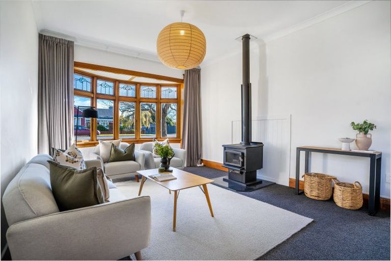 Photo of property in 31 Mary Street, Winton, 9720