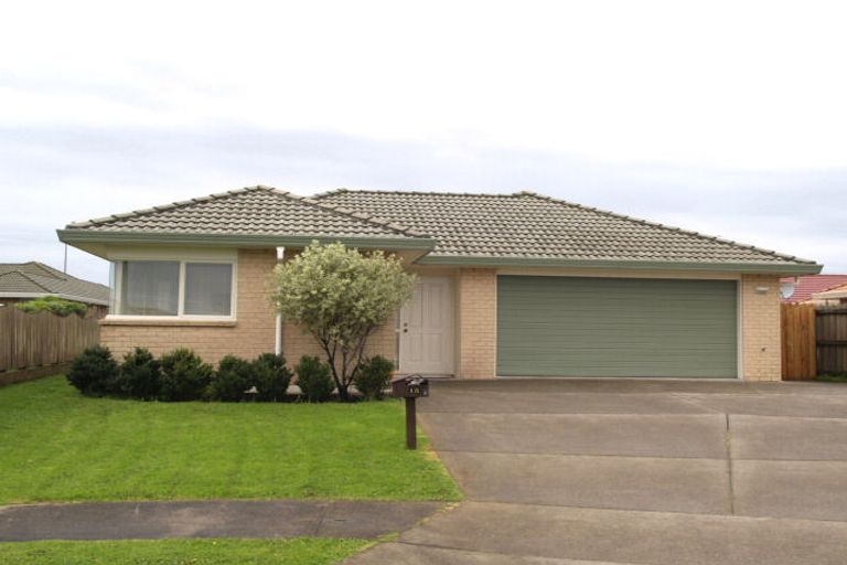 Photo of property in 1/15 Tolben Place, Golflands, Auckland, 2013